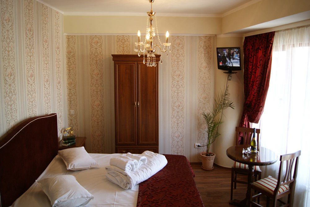 Hotel Ss Residence Unirii Bucarest Exterior foto
